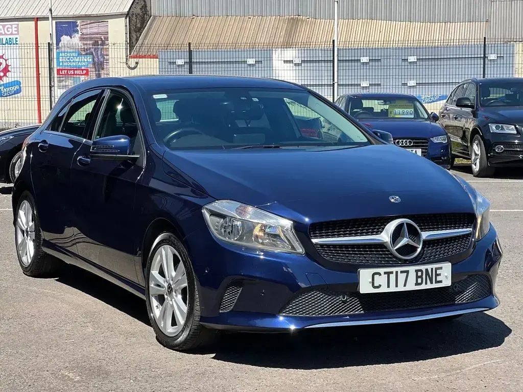 Used Mercedes A180 Executive 2017 Blue Hatchback