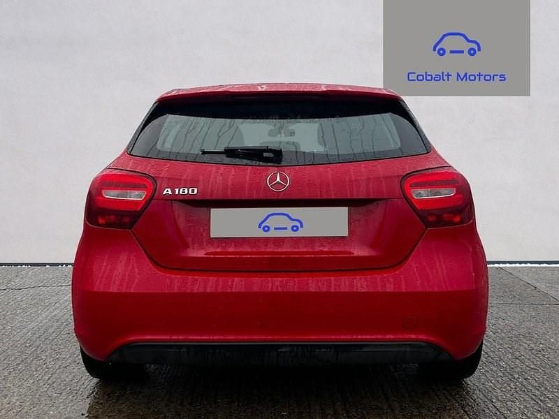Used Mercedes A180 SE 2018 Red Hatchback