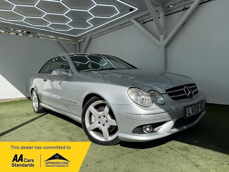 Used Mercedes CLK280 2009 Silver Coupe