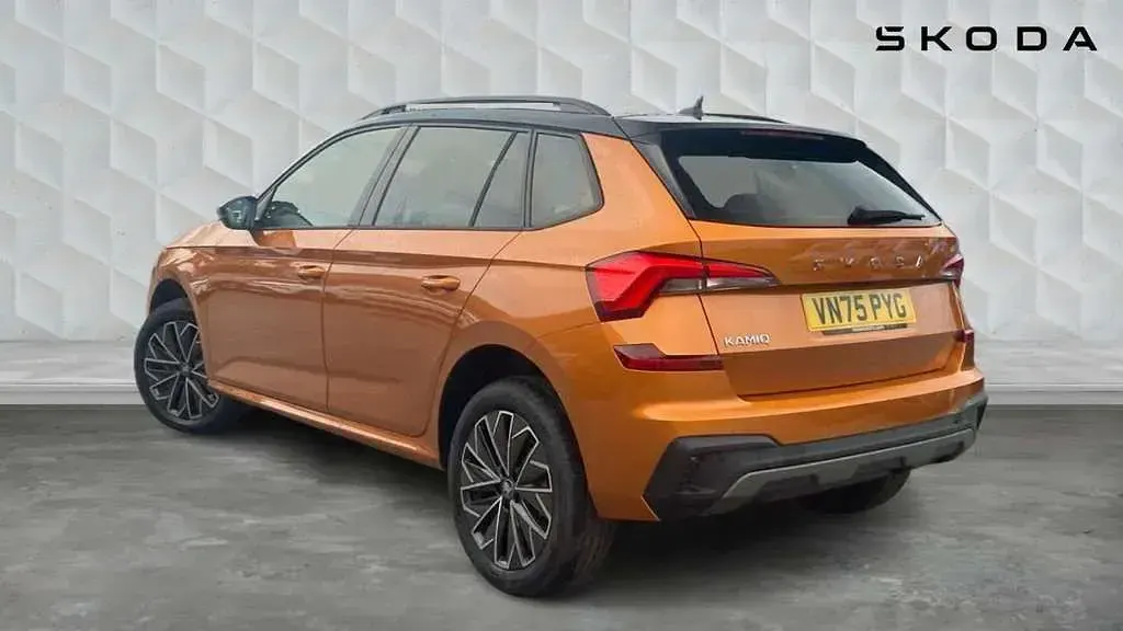 Used Skoda Kamiq Design Edition 116 HP (85 kW) 2026 Phoenix orange metallic black magic pearl effect SUV