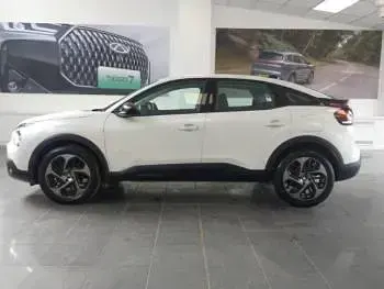 Used Citroën C4 PureTech 131 HP (96 kW) 2023 White SUV