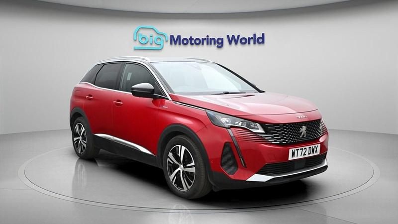 Used Peugeot 3008 GTi 300 HP (220 kW) 2022 Red SUV
