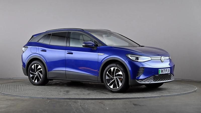 Blue Used 2021 VW ID.4 Pro Performance SUV | £19,288 (Expensive) - Image 1/3