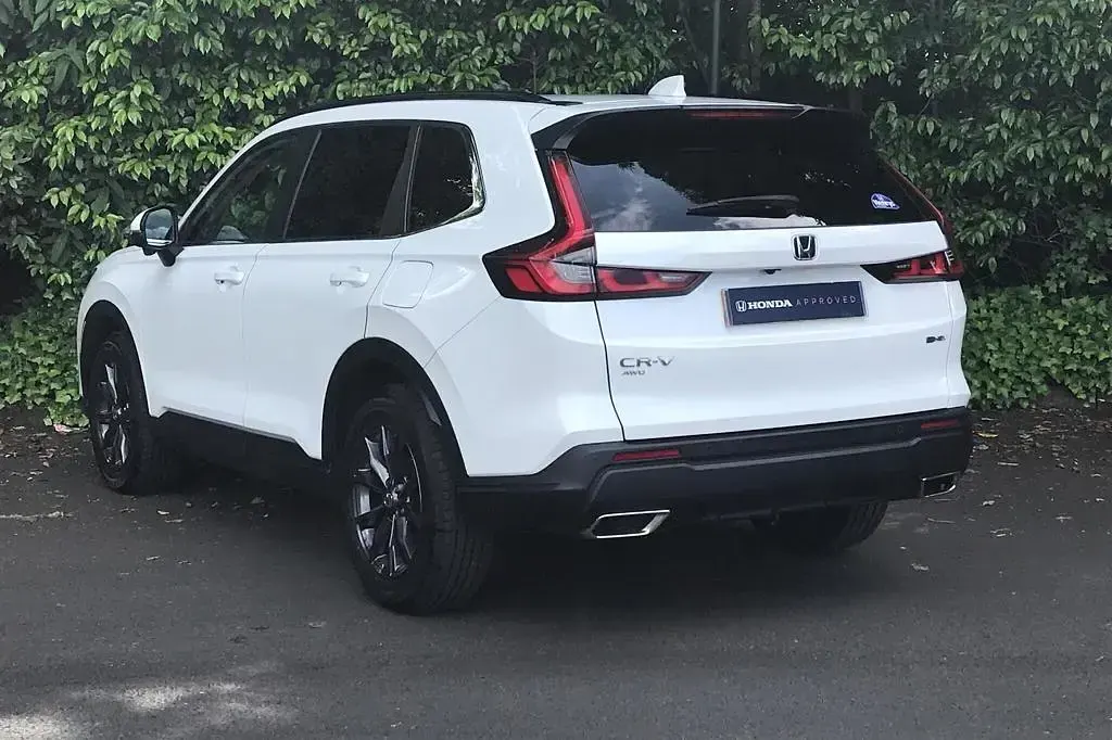 Used Honda CR-V Elegance 184 HP (135 kW) 2025 White SUV