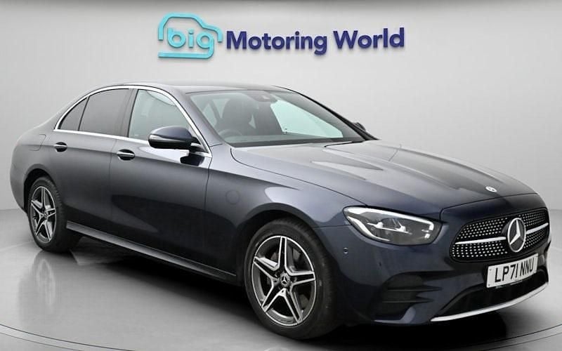 Used Mercedes E300 AMG line 320 HP (235 kW) 2022 Blue Sedan