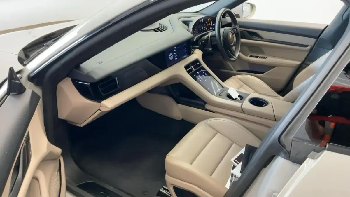 Used Porsche Taycan 419 kW (571 HP) 2023 Grey Sedan