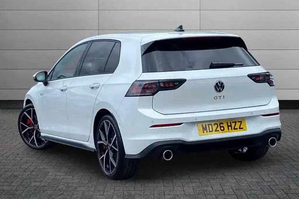 New VW Golf VIII 265 HP (194 kW) 2026