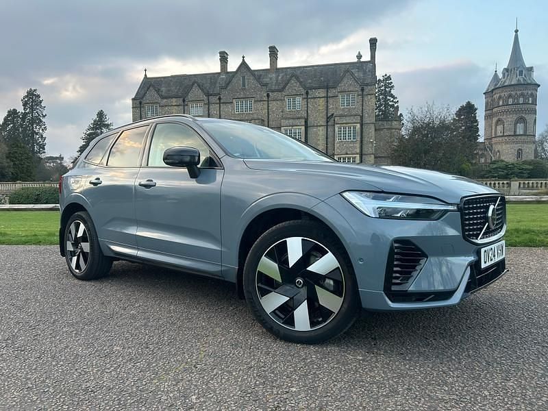Usado Volvo XC60 Plus 2024 Cinzento SUV
