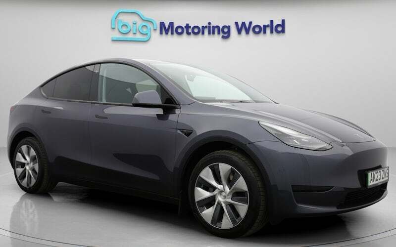 Used 2023 Tesla Model Y SUV | £24,800 (Good price) - Image 1/4