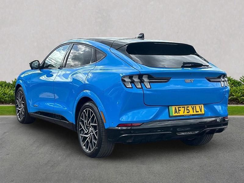 New Ford Mustang Extended Range 487 HP (358 kW) 2025 Blue Hatchback