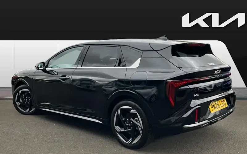 New Kia K4 GT-Line 114 HP (83 kW) 2026 Hatchback