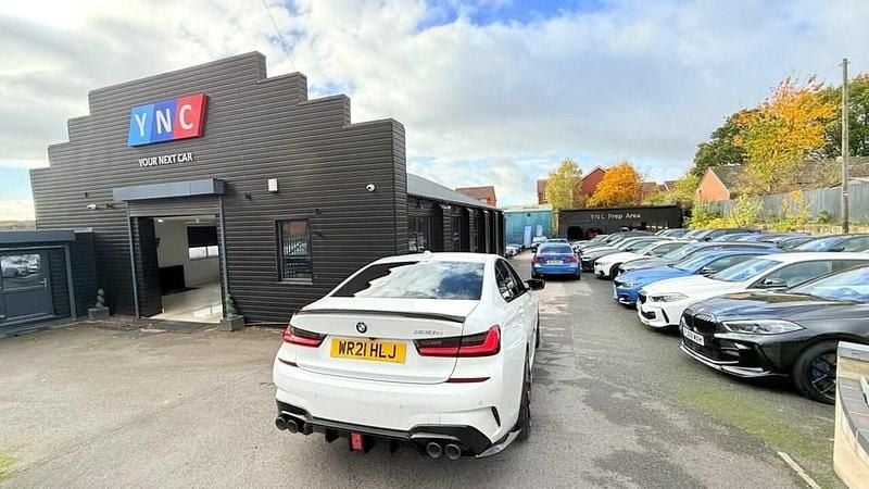 White Used 2021 BMW 330e M Sport Sedan | £20,991 (Fair price) - Image 1/4