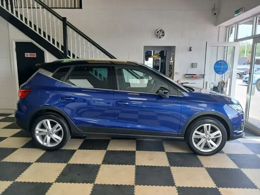 Used Seat Arona FR 115 HP (84 kW) 2019 Blue SUV