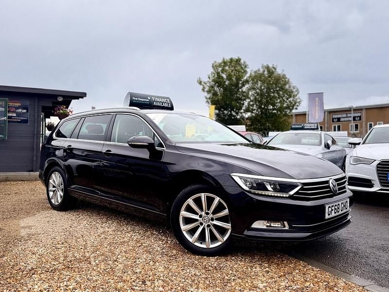Black Used 2018 VW Passat Business Estate | £9,695 (Fair price) - Image 1/3