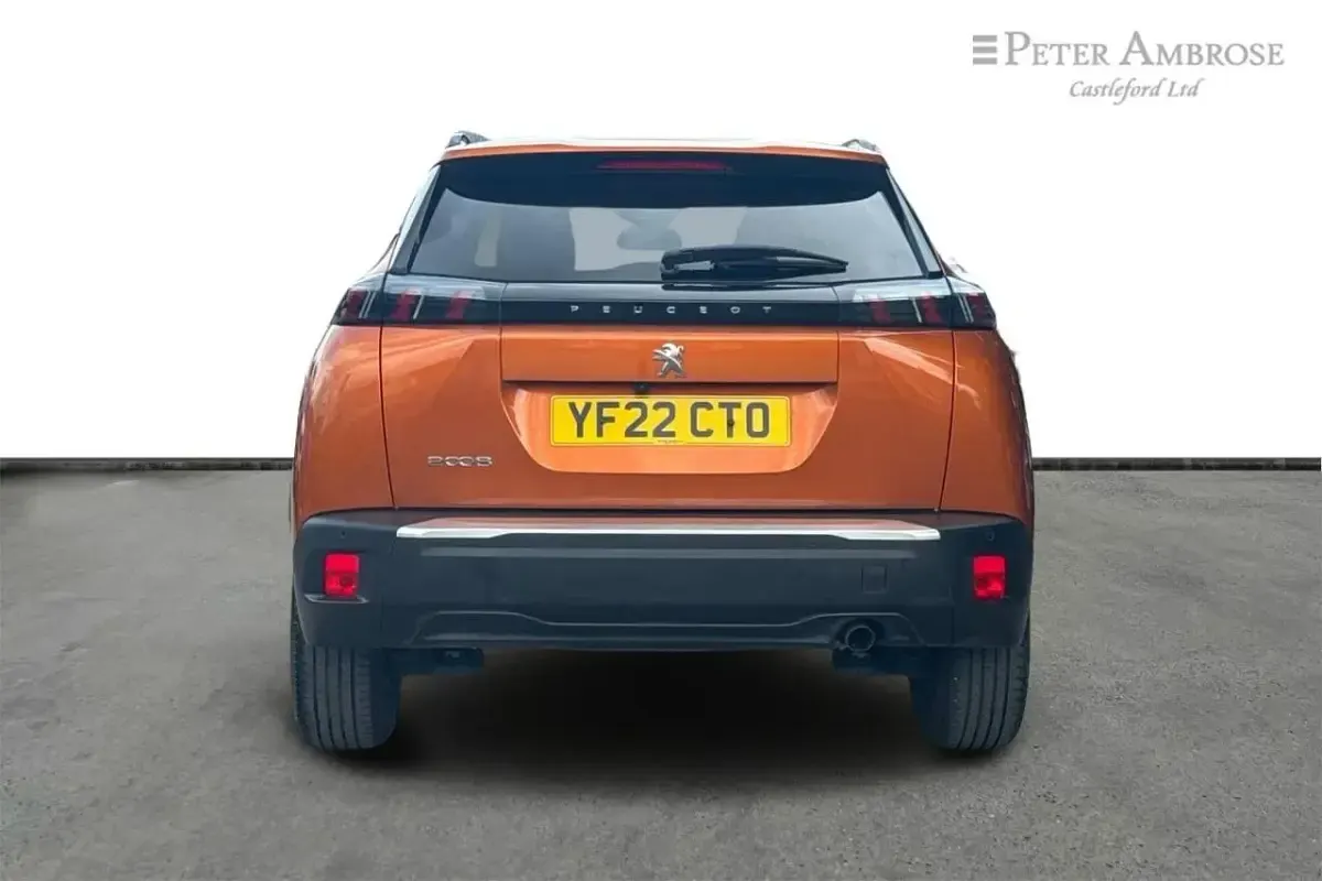 Used Peugeot 2008 Allure Premium 100 HP (73 kW) 2022 Orange SUV