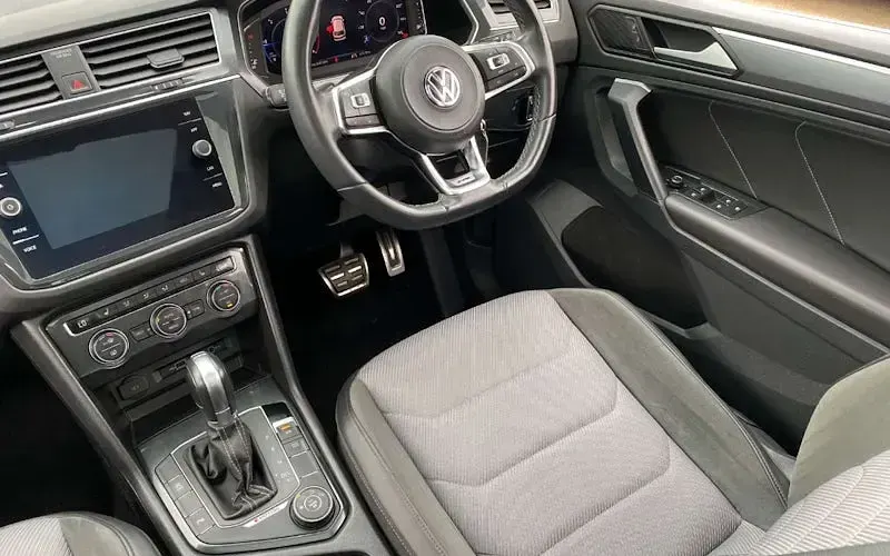 Used VW Tiguan R-line 150 HP (110 kW) 2018 Grey SUV