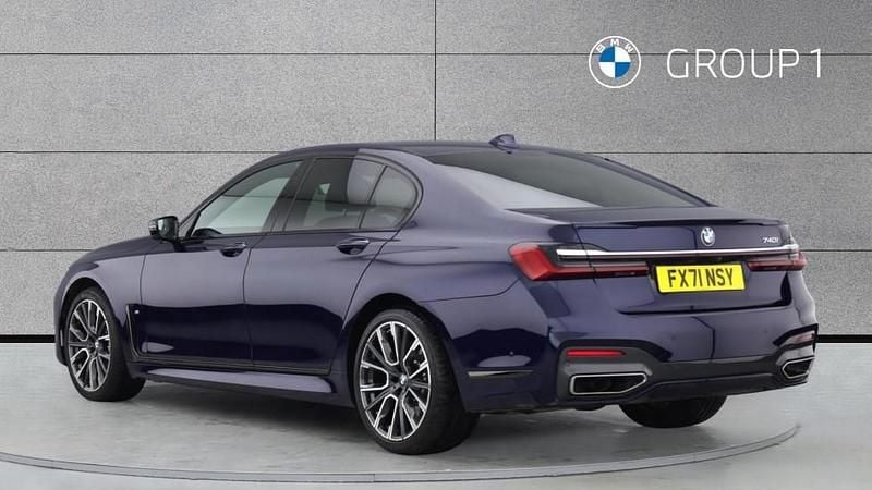 Used BMW 740 M Sport 340 HP (250 kW) 2021 Tanzanite blue Sedan