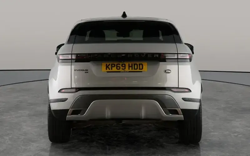 Used Land Rover Range Rover evoque HSE Dynamic 182 HP (133 kW) 2019 Silver SUV