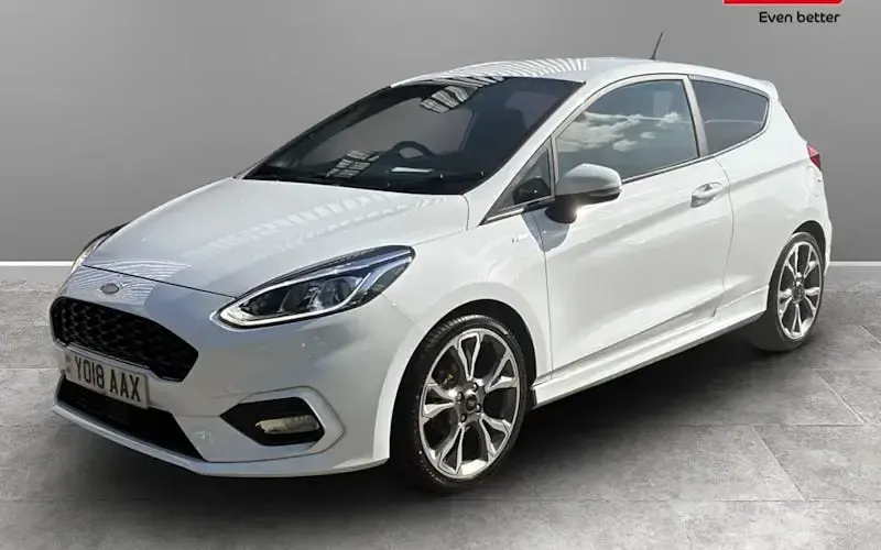 Used Ford Fiesta ST-Line 140 HP (102 kW) 2018 White Hatchback