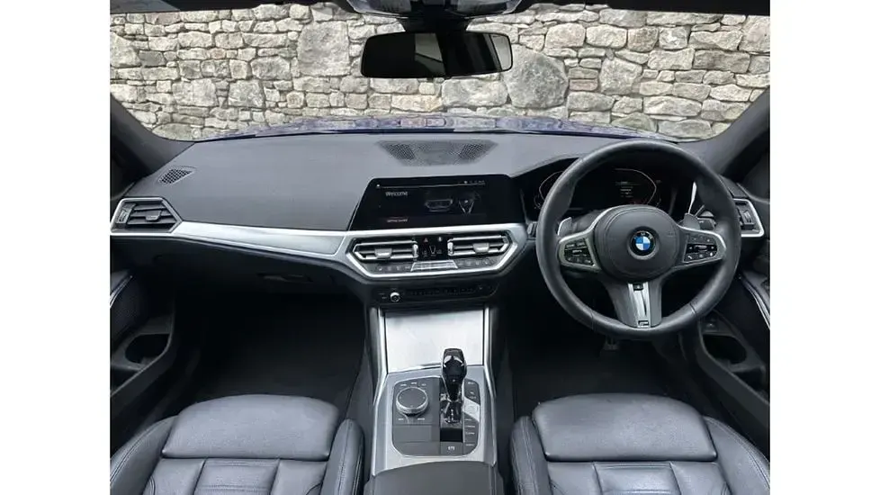 Used BMW 320 M Sport 181 HP (133 kW) 2019 Blue Sedan