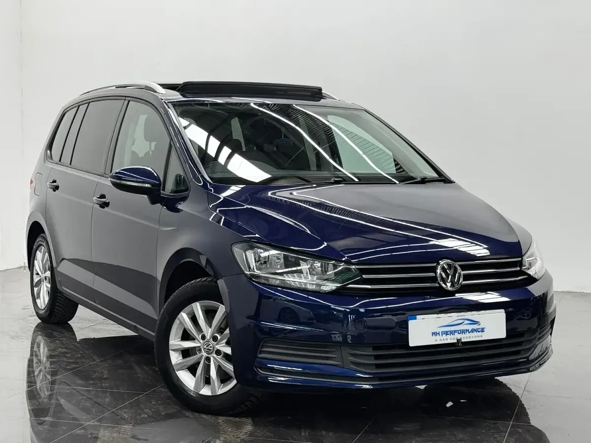 Used VW Touran Family 115 HP (84 kW) 2017 Blue MPV