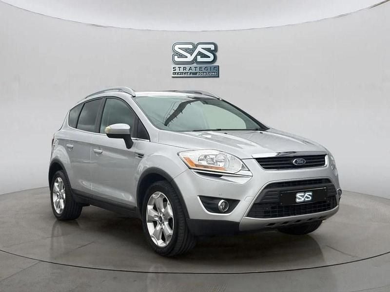 Used Ford Kuga Titanium 163 HP (119 kW) 2011 Silver SUV