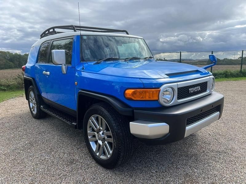 Used Toyota Land Cruiser 2011 Blue SUV