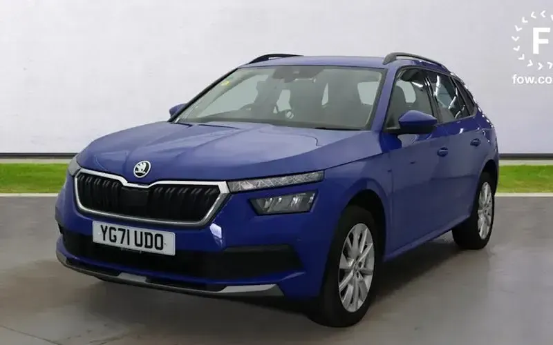 Used Skoda Kamiq SE 95 HP (69 kW) 2022 Blue SUV