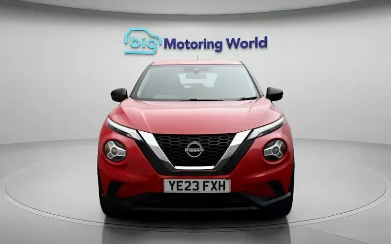 Used Nissan Juke S 114 HP (83 kW) 2023 Red SUV