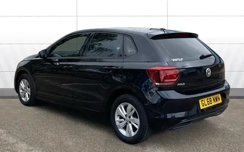 Used VW Polo SE 65 HP (47 kW) 2018 Black Hatchback
