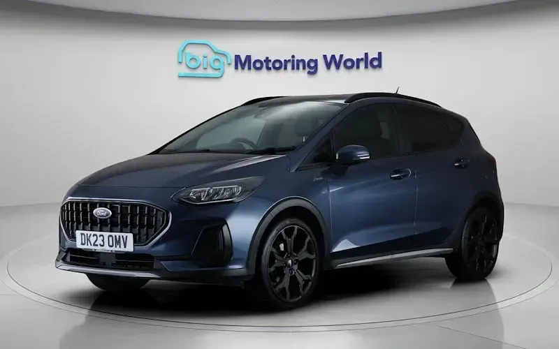 Begagnad Ford Fiesta Active X 101 HK (74 kW) 2023 Blå Halvkombi