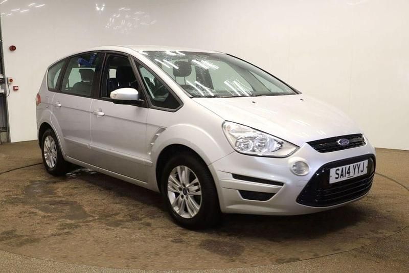 Silver Used 2014 Ford S-MAX Zetec MPV | £2,995 (Good price) - Image 1/1