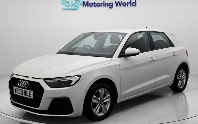 Used Audi A1 Sportback 95 HP (69 kW) 2020 White Hatchback