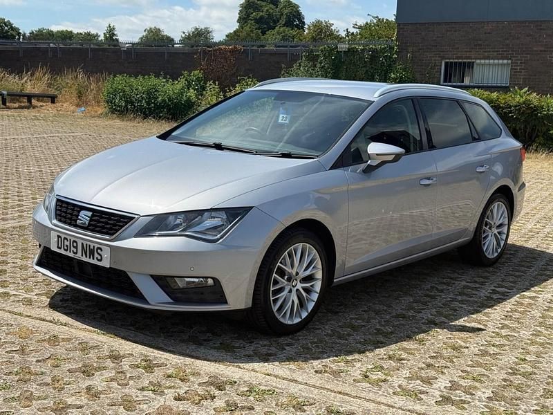 Silver Used 2019 Seat Leon SE Dynamic Estate | £10,765 (Fair price) - Image 1/4