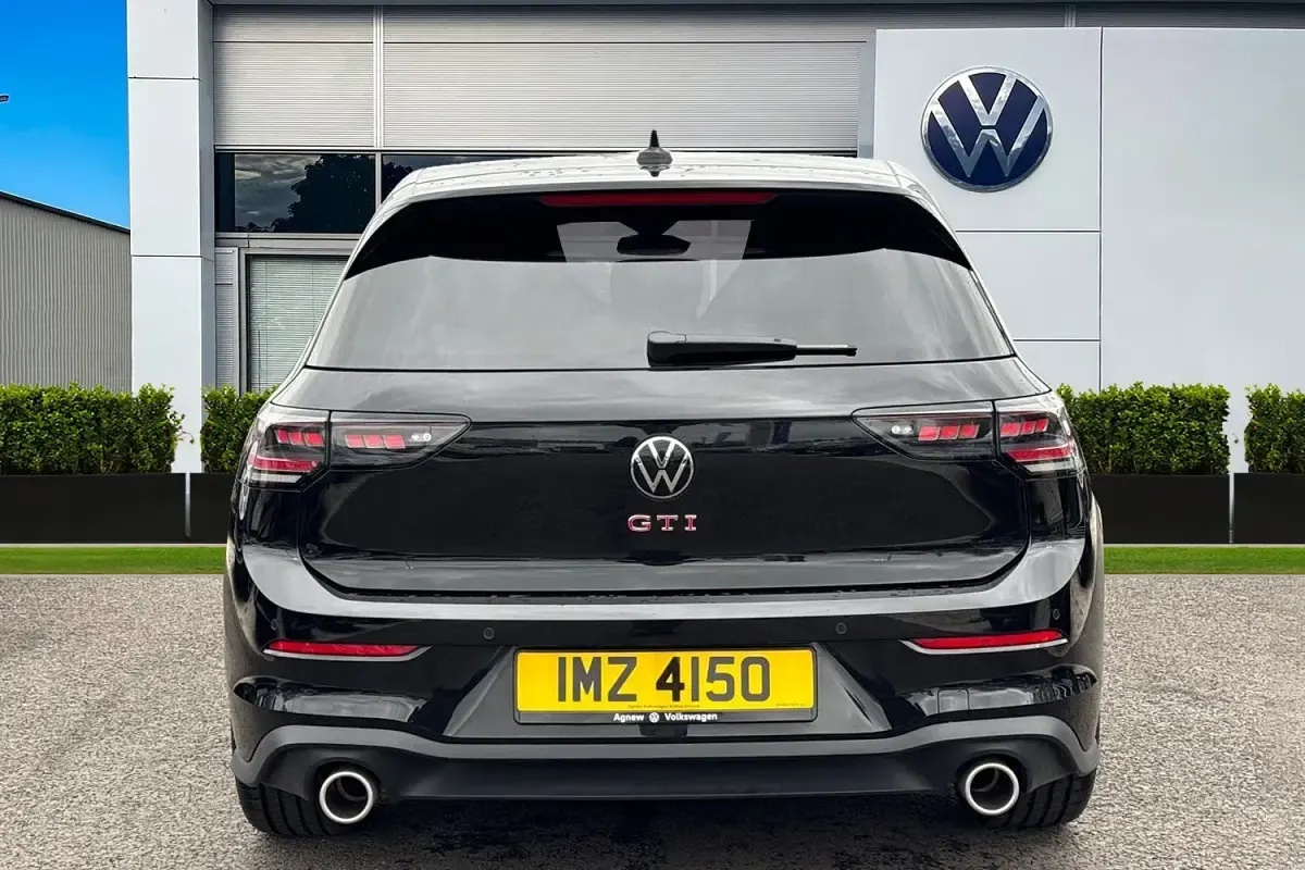 Usado VW Golf VIII GTI 265 HP (194 kW) 2025 Preto Citadino