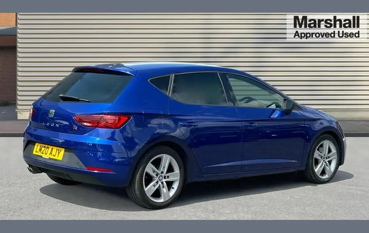 Used Seat Leon FR 147 HP (108 kW) 2020 Blue Hatchback