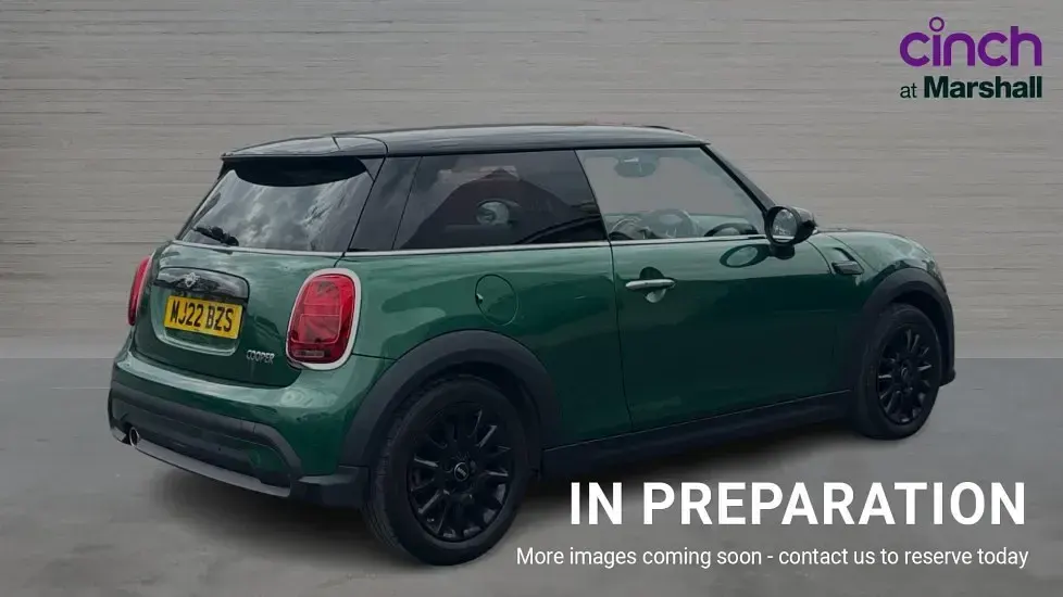 Usado Mini Cooper Classic 136 CV (100 kW) 2022 Verde Utilitario