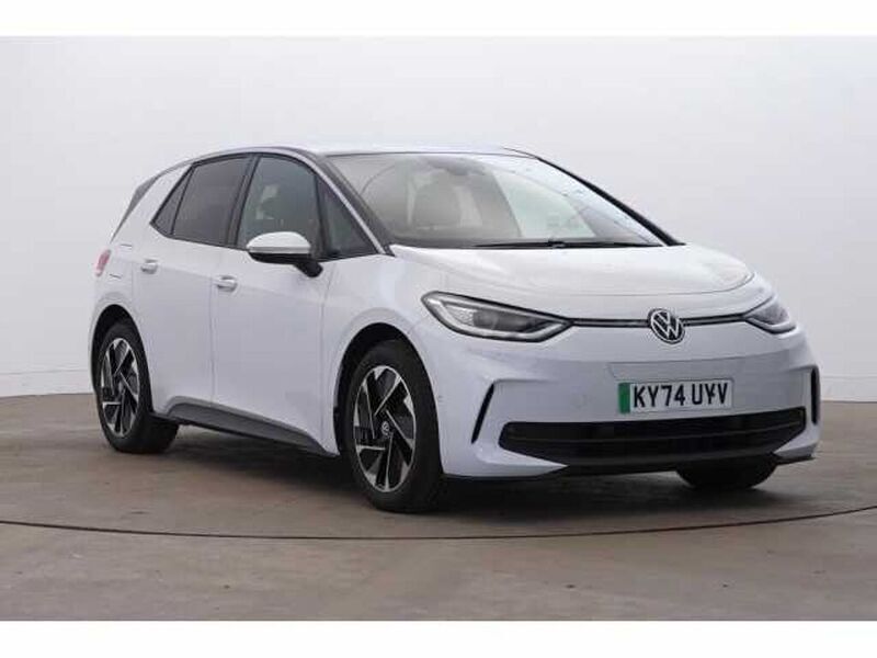 White Used 2024 VW ID.3 Pro Hatchback | £23,388 (Fair price) - Image 1/4