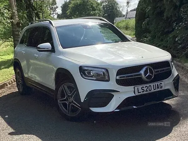Used Mercedes GLB200 AMG line 150 HP (110 kW) 2020 White SUV
