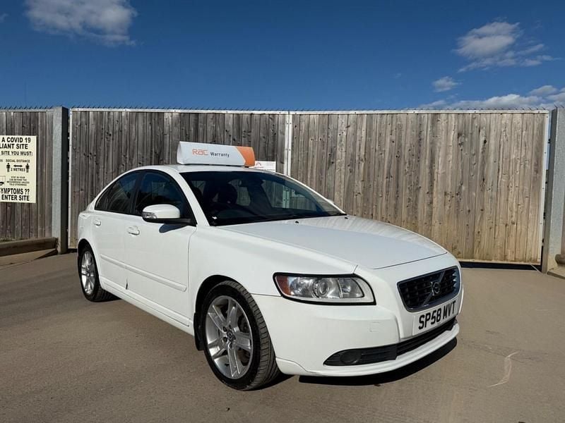 White Used 2008 Volvo S40 SE Sedan | £1,990 - Image 1/4