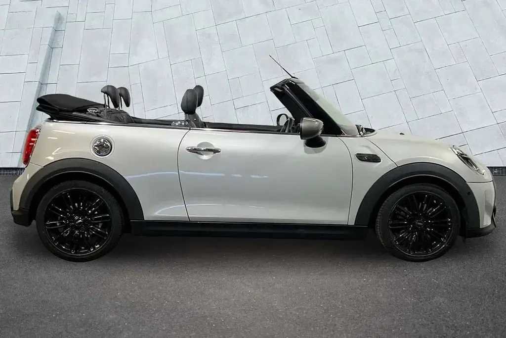 Used Mini Cooper S Cabriolet Exclusive 176 HP (129 kW) 2022 Silver Cabriolet