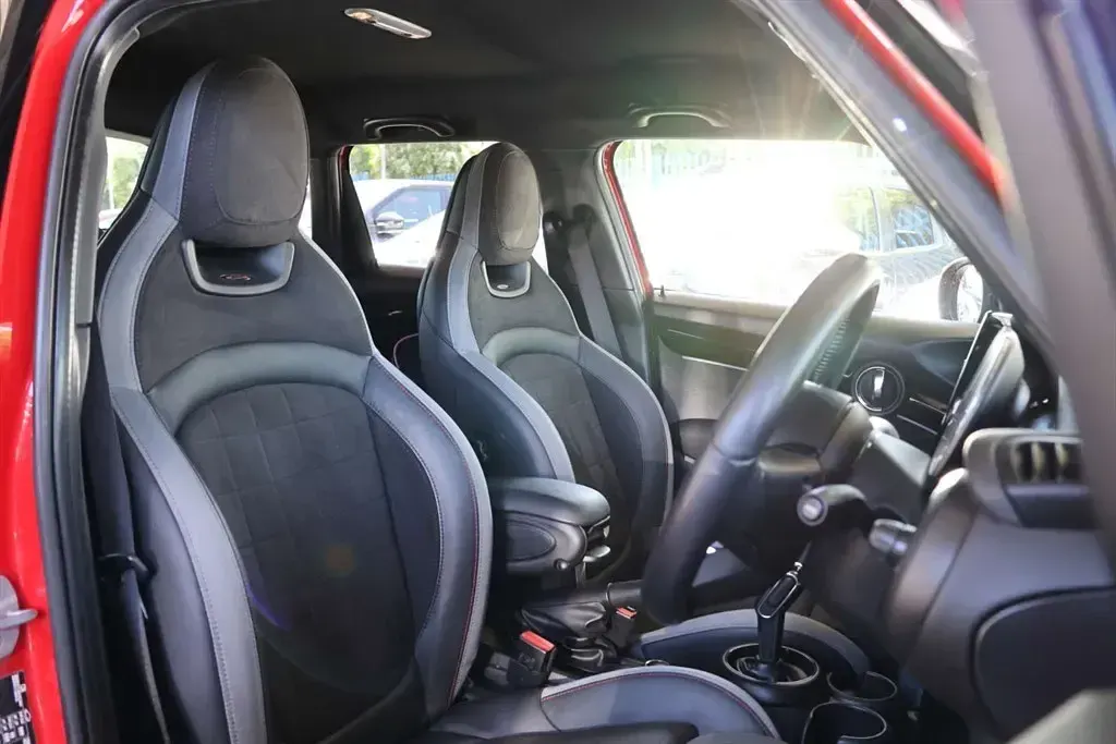 Used Mini Cooper Hatch 2021 Red Hatchback