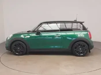 Used Mini Cooper S Exclusive 192 HP (141 kW) 2019 Green Hatchback