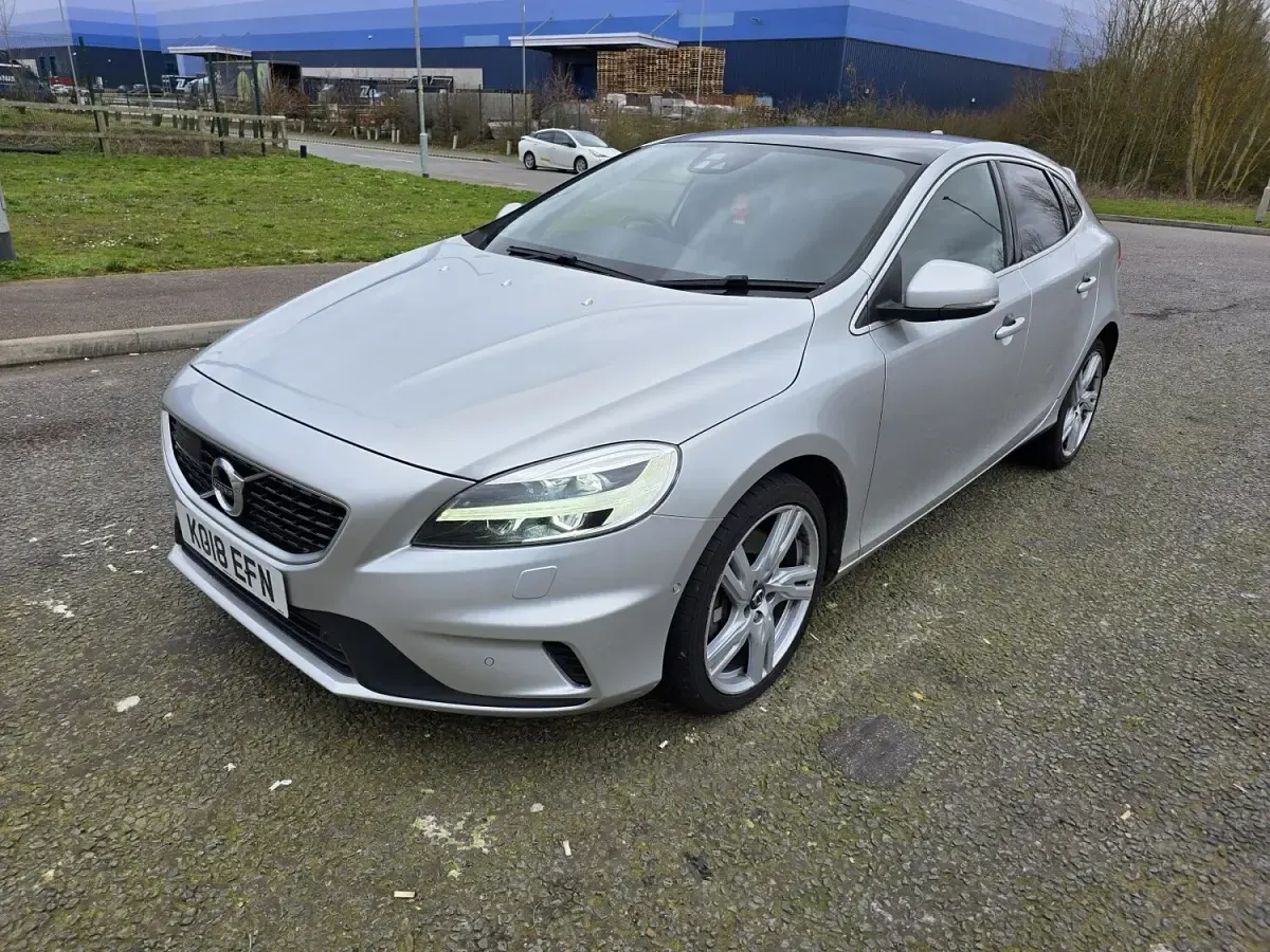 Used Volvo V40 R-Design Pro 2018 Silver Hatchback