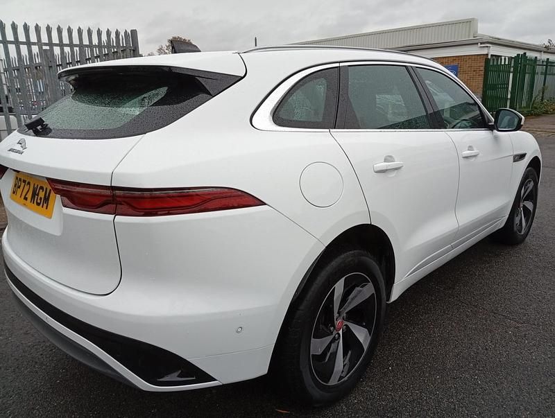 Used Jaguar F-Pace R-Dynamic 404 HP (297 kW) 2023 White SUV