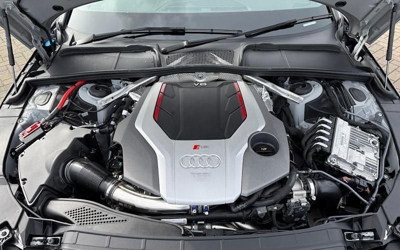 Used Audi RS4 470 HP (345 kW) 2024 Estate