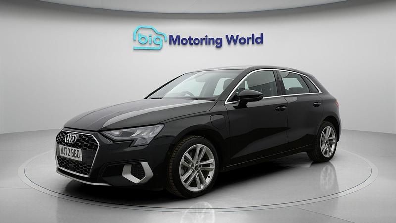 Used Audi A3 Sportback e-tron Sport 201 HP (147 kW) 2022 Hatchback