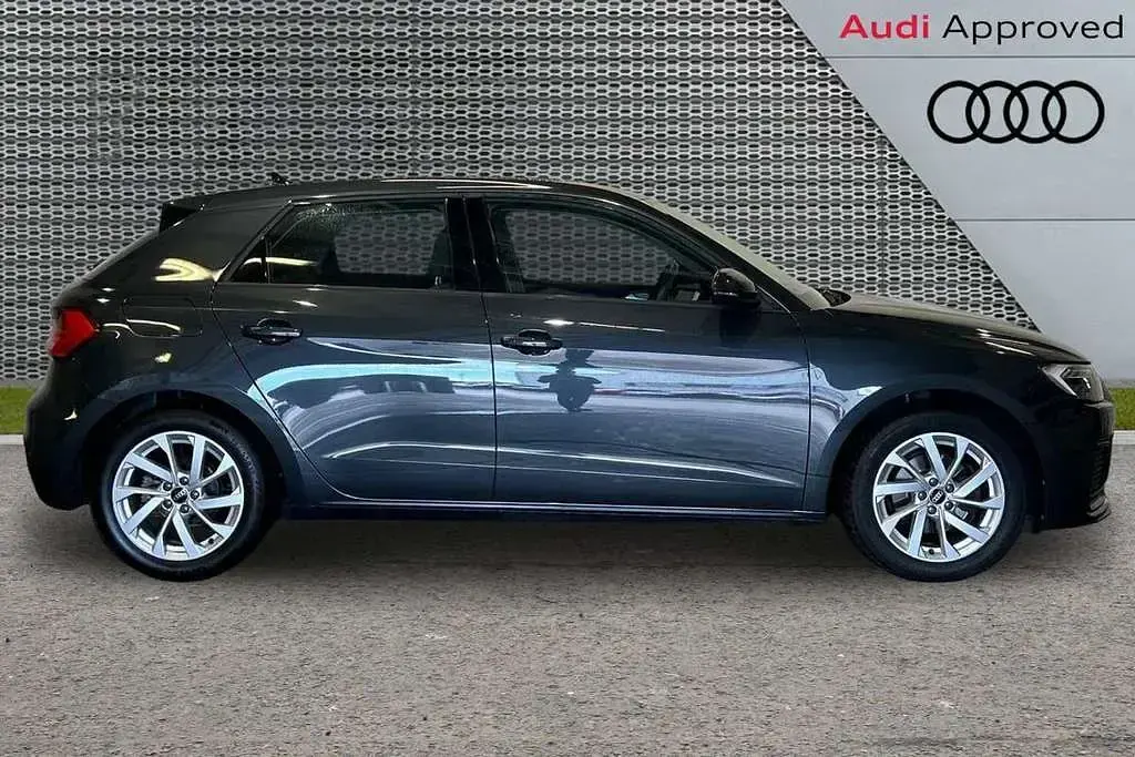 Used Audi A1 Sport 108 HP (79 kW) 2023 Grey SUV