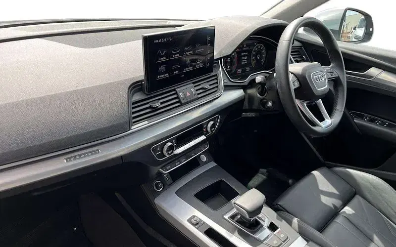 Used Audi Q5 Sport 204 HP (150 kW) 2024 SUV