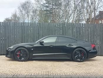 Used Audi e-tron GT quattro Comfort 475 kW (646 HP) 2022 Black Sedan